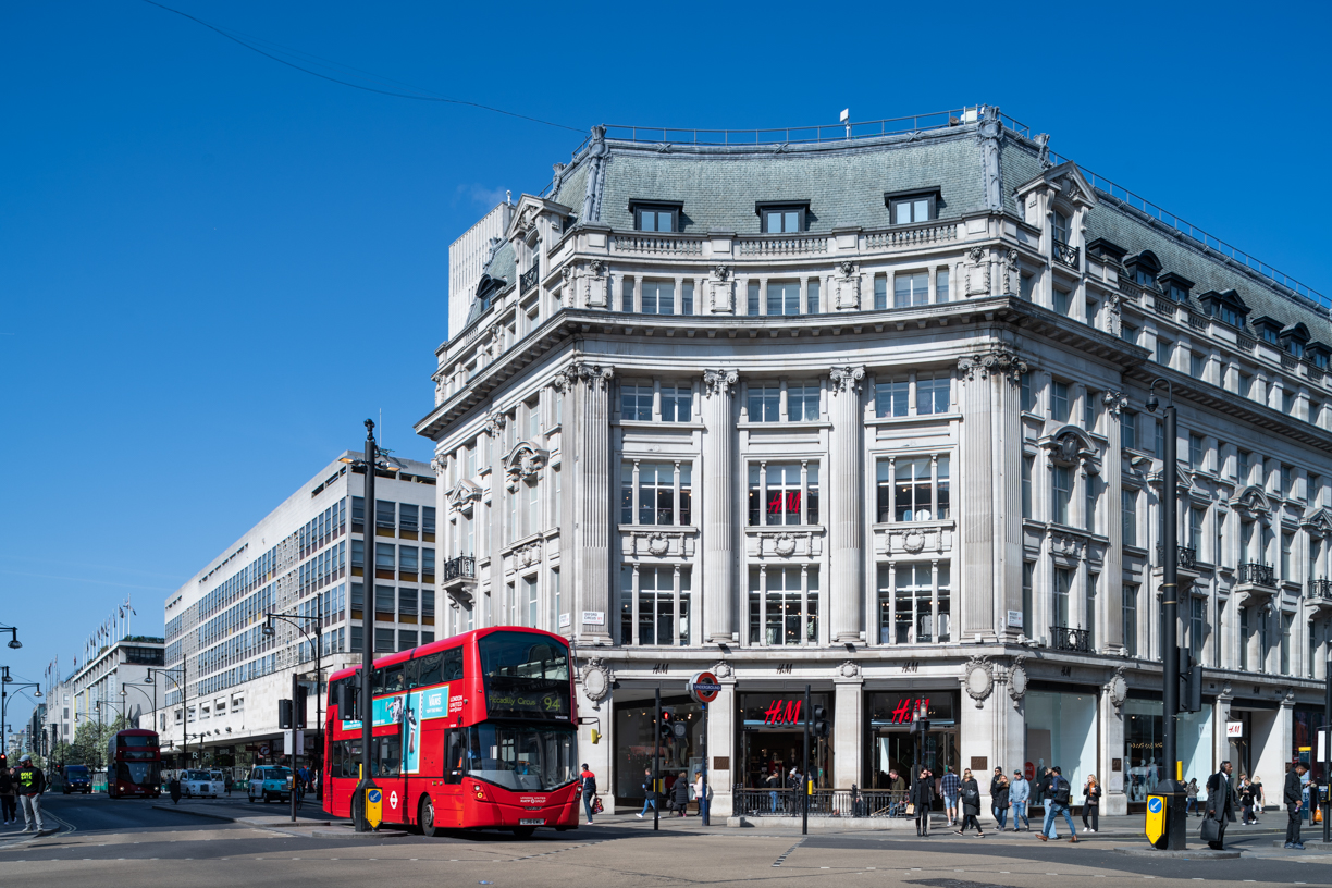 Shopping Safely in the West End - Oxford Street